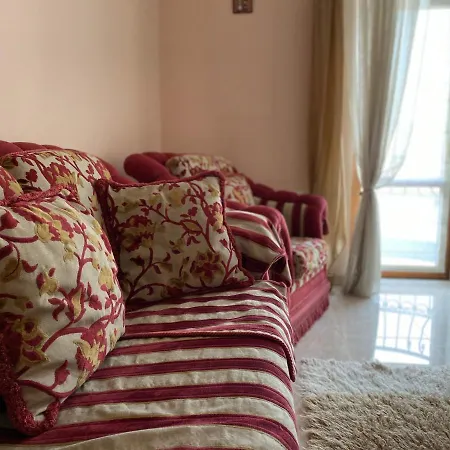 Grand Apartment